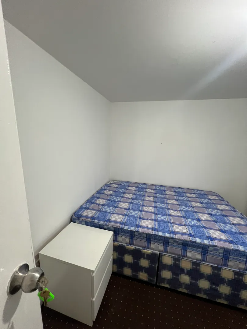 23 Bute Avenue: 7 bedroom student house NG7 1QB - Image 32